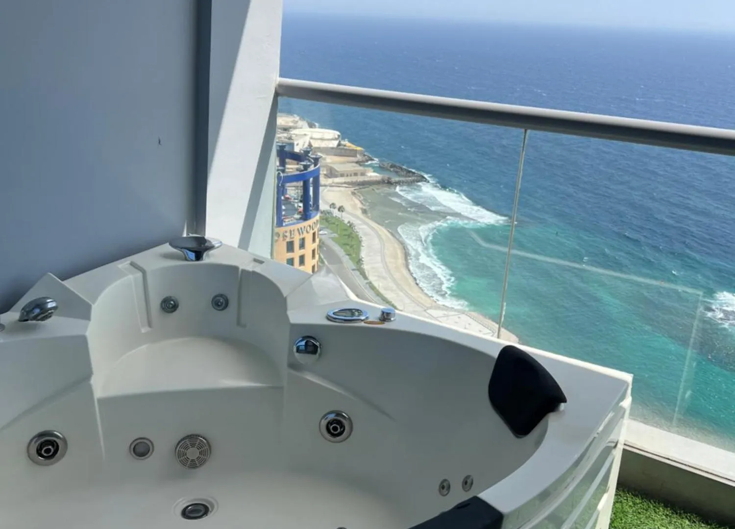 Luxury Sea View Apartment 吉达 0*,