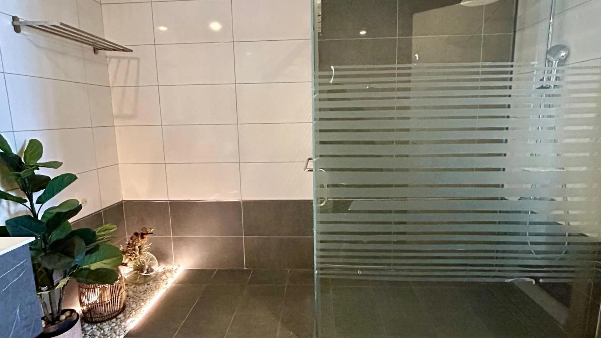 Luxury Sea View Apartment 吉达